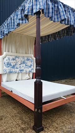 0604201918th Century Four Poster Bed 87H 89L 57W 83L Inside 5.JPG